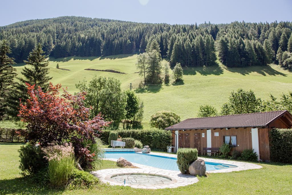 Alpine Life Hotel Anabel Cadipietra Ngoại thất bức ảnh