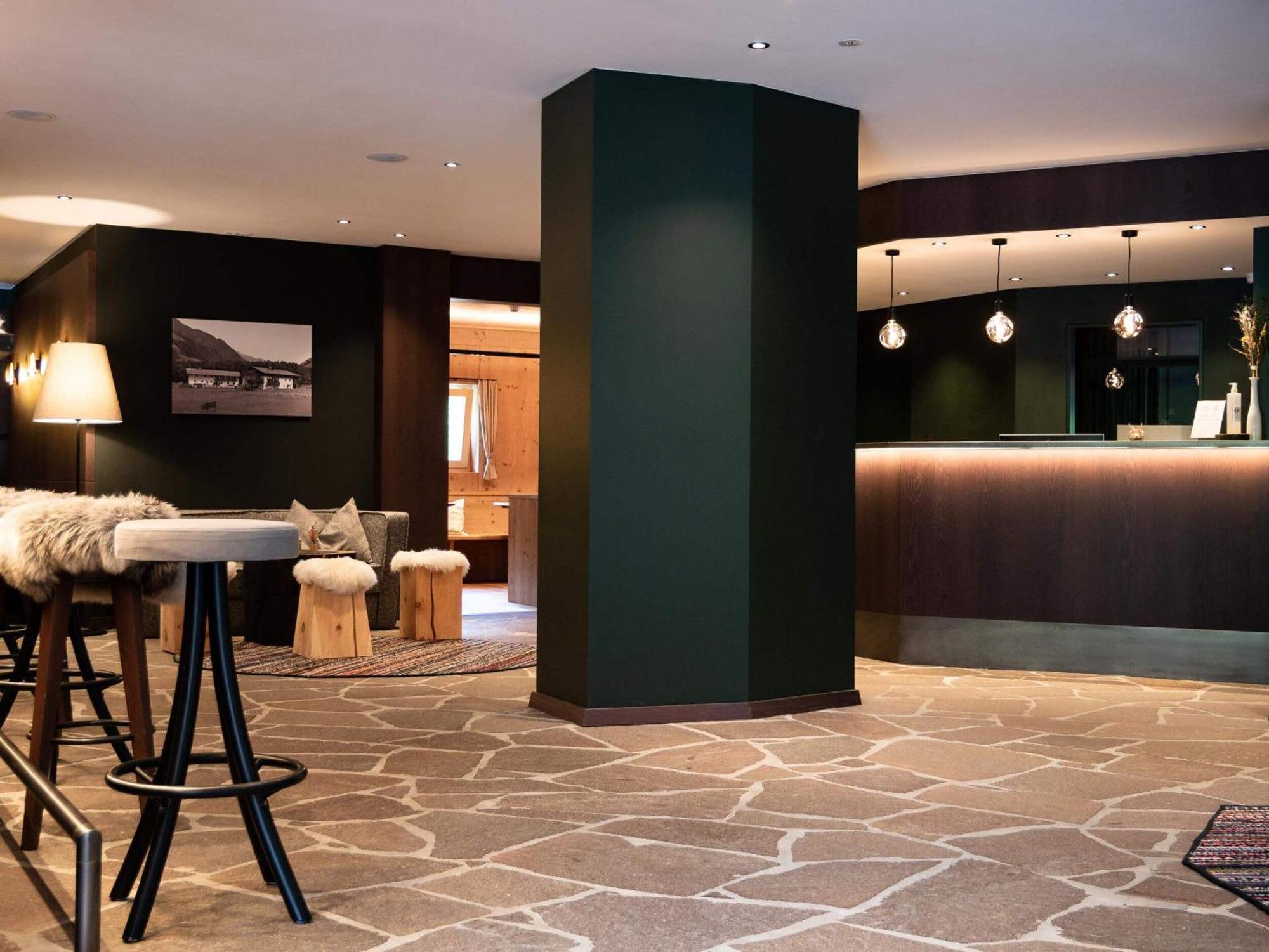 Alpine Life Hotel Anabel Cadipietra Ngoại thất bức ảnh