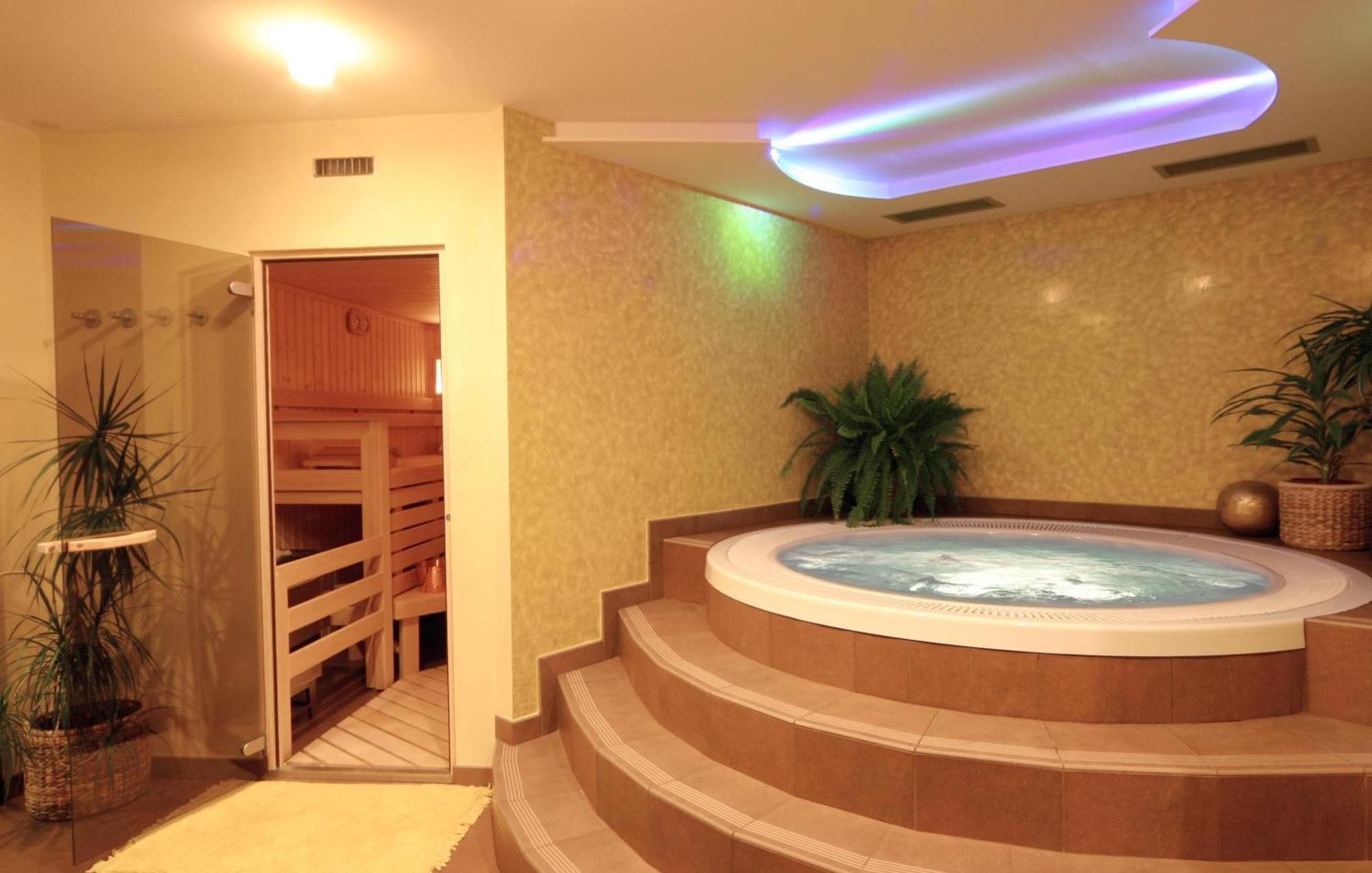Alpine Life Hotel Anabel Cadipietra Ngoại thất bức ảnh